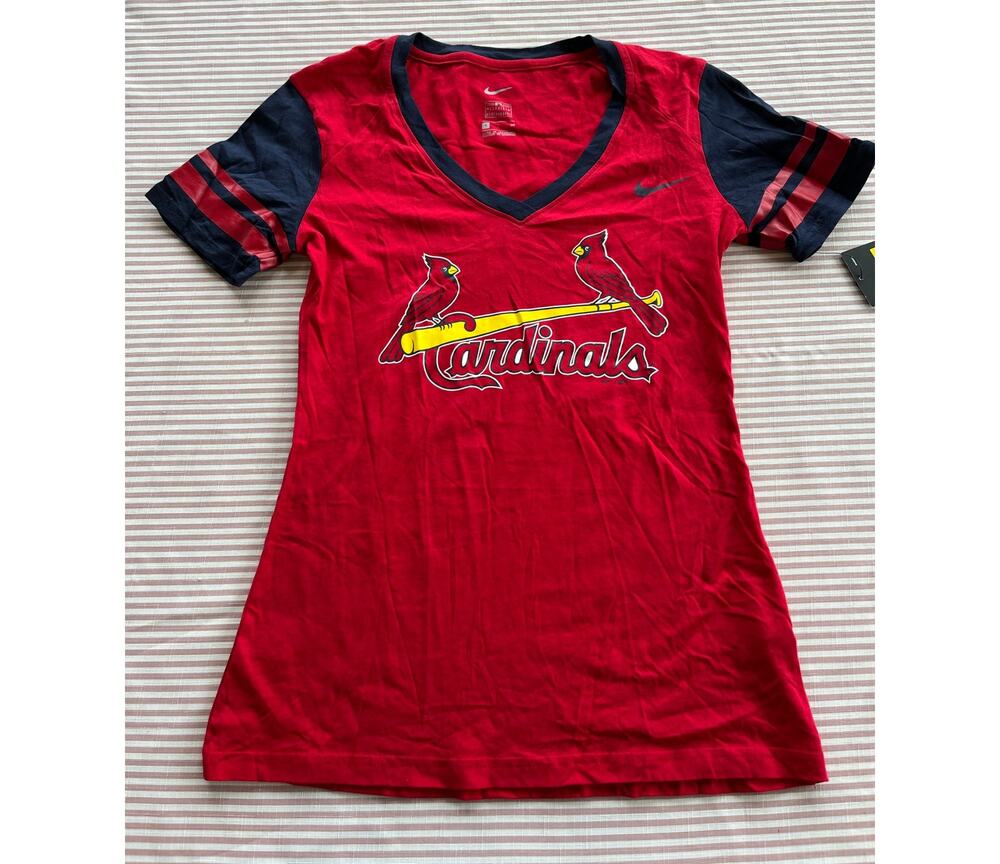 Nike Women's St. Louis Cardinals V-Neck T-Shirt Red Size S Baseball MLB Athletic